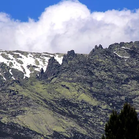 Puenteviejo Apartman *